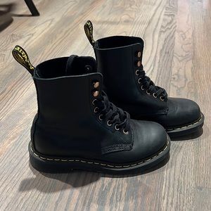 Doc Martens Pascal Size 37, 6/6.5 women’s.
